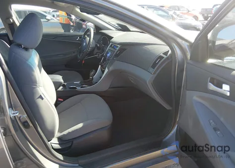 2013 Hyundai Sonata Gls z USA, uszkodzony, nr VIN 5NPEB4AC7DH675398